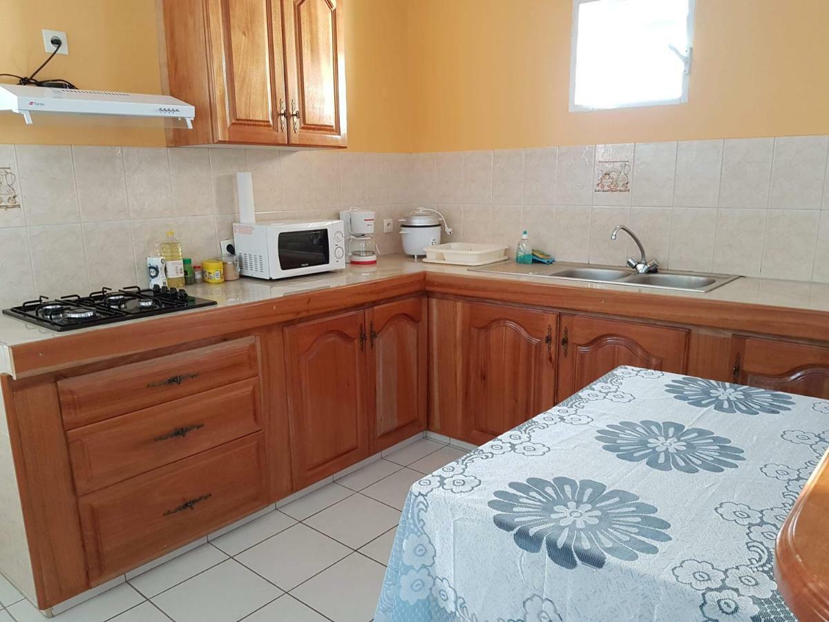 Ferienwohnung Chez Jojo Baie-Mahault Exterior foto